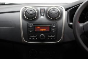 Used_2015_RED_DACIA_SANDERO-STEPWAY_0