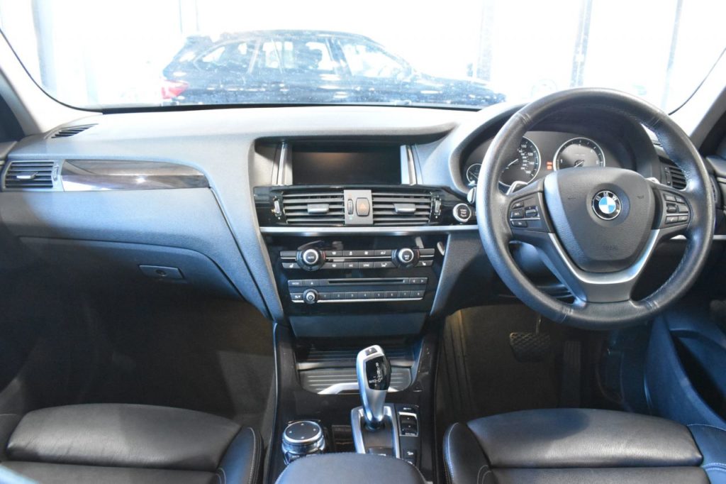 Used_2016_BLUE_BMW_X3_2