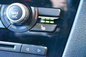 Used_2016_BLUE_BMW_X3_2