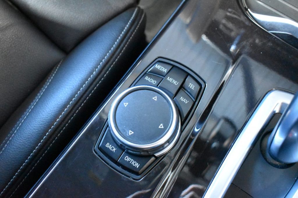 Used_2016_BLUE_BMW_X3_2