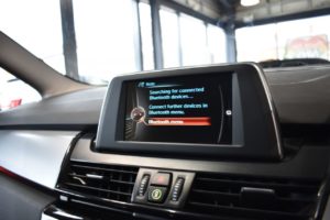 Used_2016_WHITE_BMW_2-SERIES_2