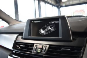 Used_2016_WHITE_BMW_2-SERIES_2