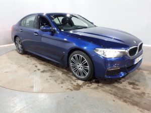 Used 2017 BLUE BMW 5 SERIES Saloon 2.0 530E M SPORT 4d AUTO 249 BHP (reg. 2017-10-09) for sale in Manchester