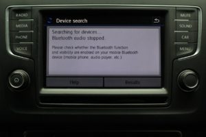 Used_2017_SILVER_VOLKSWAGEN_POLO_1