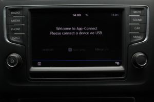 Used_2017_SILVER_VOLKSWAGEN_POLO_1