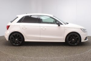 Used_2017_WHITE_AUDI_A1_1