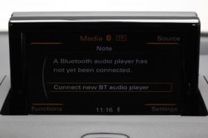 Used_2017_WHITE_AUDI_A1_1