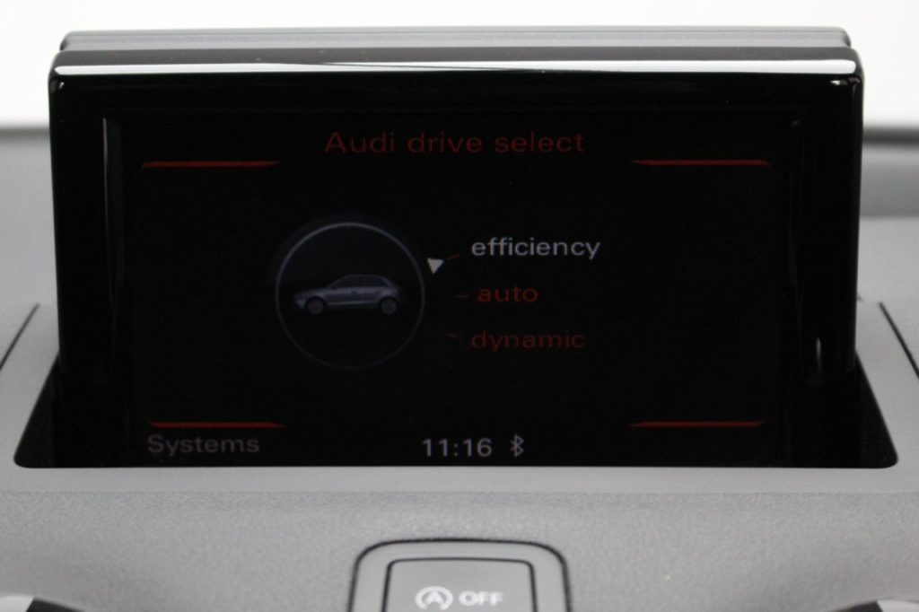 Used_2017_WHITE_AUDI_A1_1