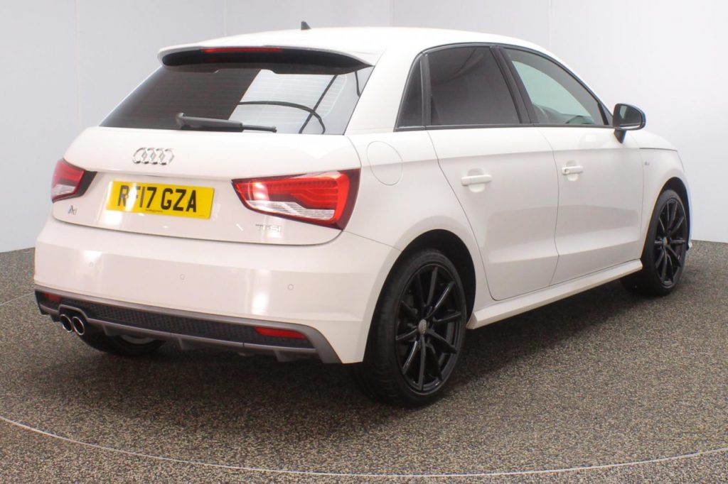 Used_2017_WHITE_AUDI_A1_1