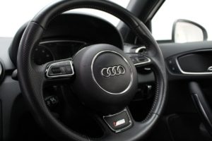 Used_2017_WHITE_AUDI_A1_1