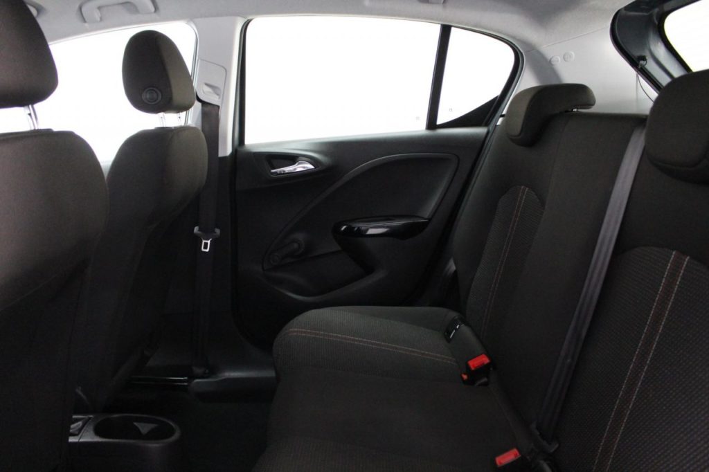Used_2018_GREY_VAUXHALL_CORSA_1