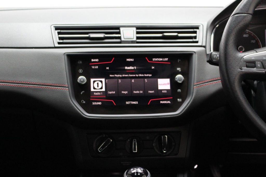 Used_2018_RED_SEAT_IBIZA_1