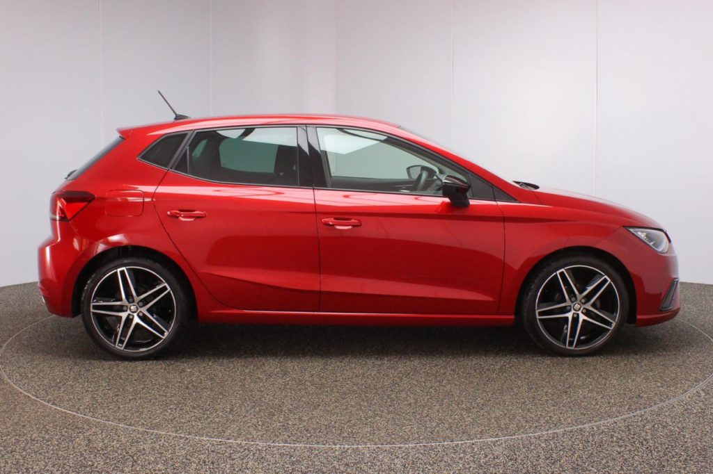 Used_2018_RED_SEAT_IBIZA_1