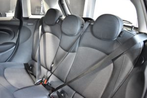Used_2018_WHITE_MINI_HATCH-COOPER_1