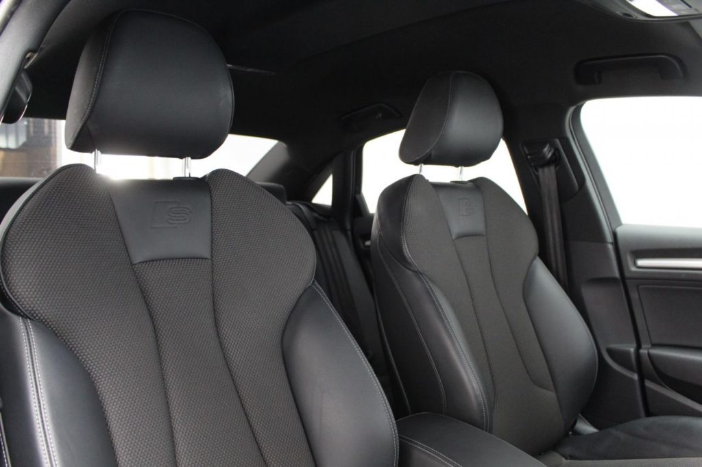 Used_2019_GREY_AUDI_A3_1