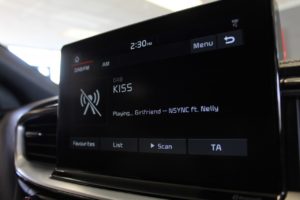 Used_2019_SILVER_KIA_CEED_1
