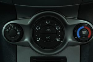 Used_2009_SILVER_FORD_FIESTA_1