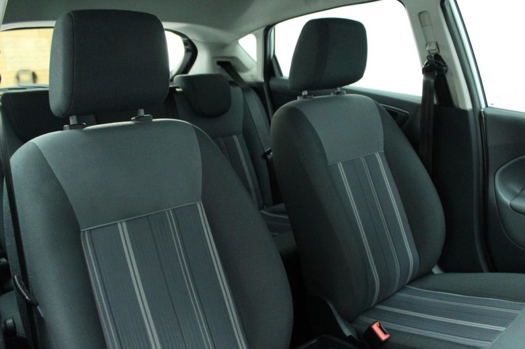 Used_2009_SILVER_FORD_FIESTA_1