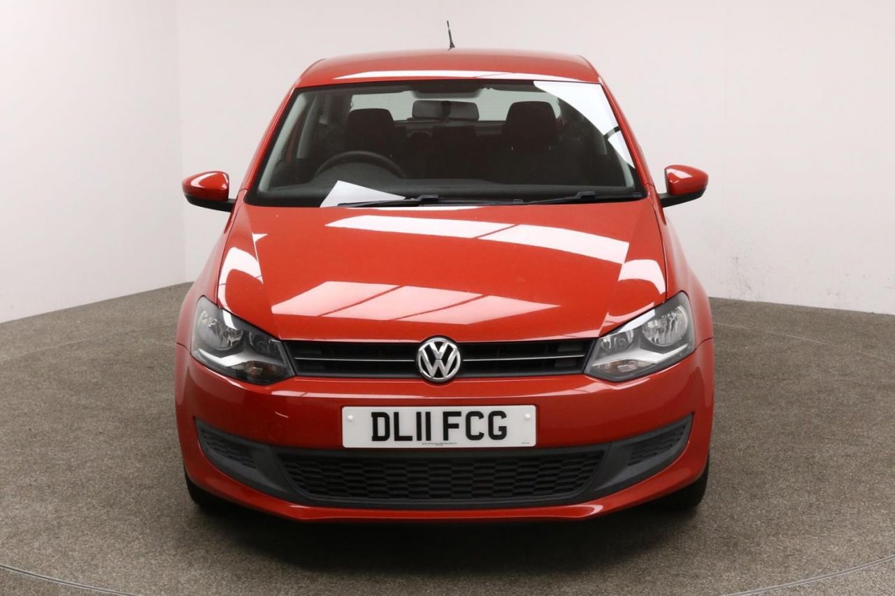 Volkswagen polo orange