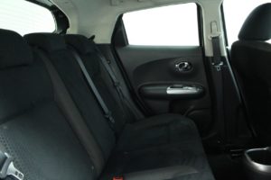 Used_2011_SILVER_NISSAN_JUKE_1