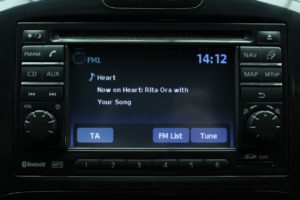 Used_2011_SILVER_NISSAN_JUKE_1