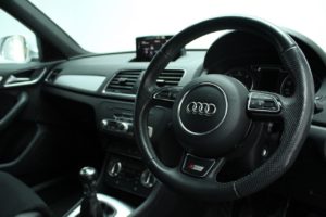 Used_2012_SILVER_AUDI_Q3_2