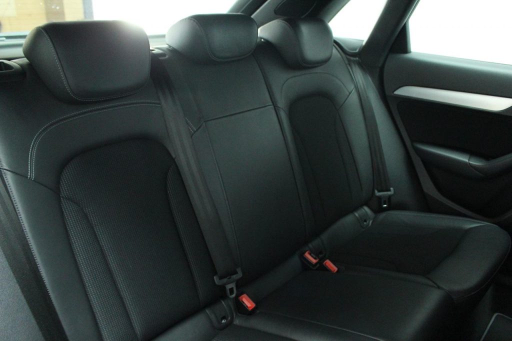 Used_2012_SILVER_AUDI_Q3_2