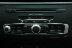 Used_2012_SILVER_AUDI_Q3_2