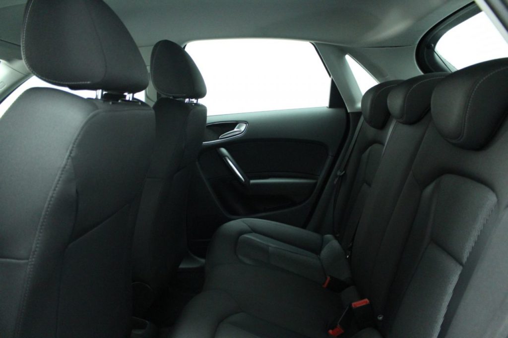 Used_2014_BLACK_AUDI_A1_1