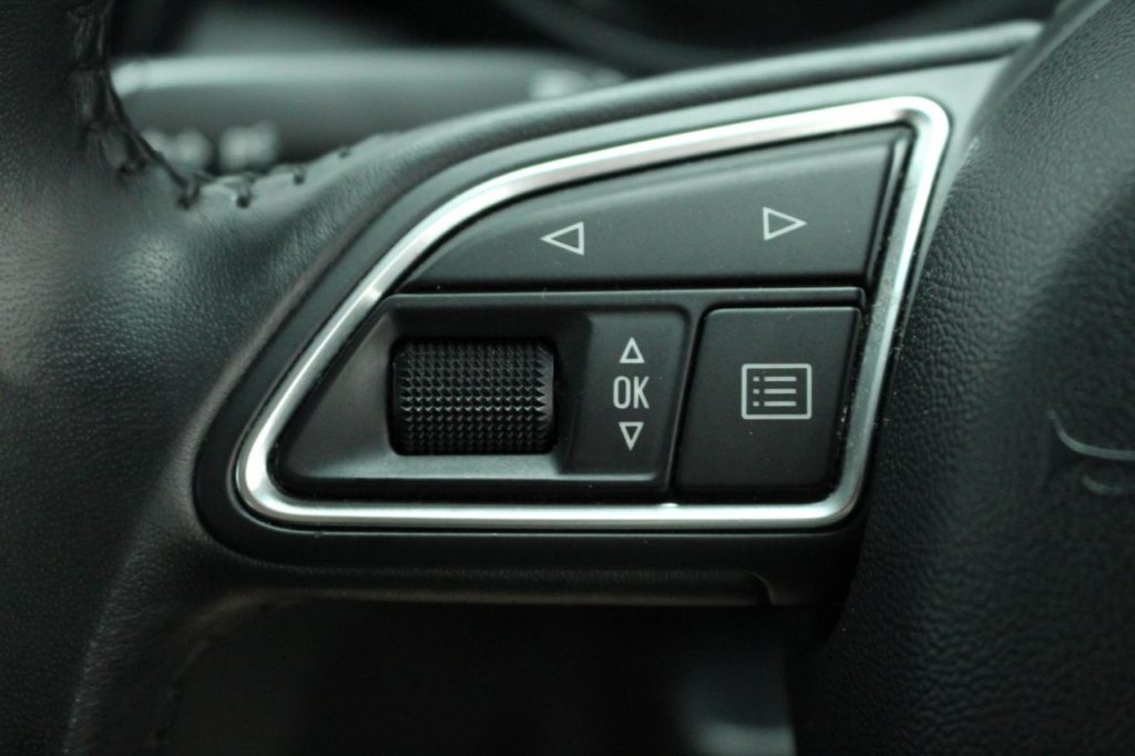 Used_2014_BLACK_AUDI_A1_1