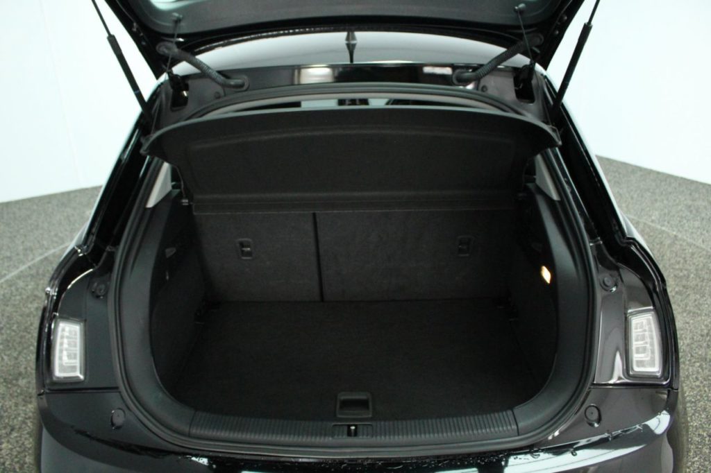 Used_2014_BLACK_AUDI_A1_1