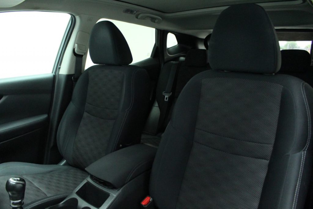Used_2014_GREY_NISSAN_QASHQAI_1