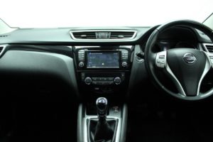 Used_2014_GREY_NISSAN_QASHQAI_1