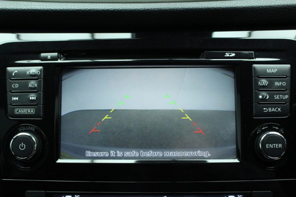 Used_2014_GREY_NISSAN_QASHQAI_1