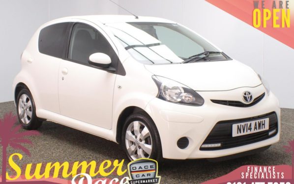 Used 2014 WHITE TOYOTA AYGO Hatchback 1.0 VVT-I MOVE WITH STYLE 5DR 68 BHP (reg. 2014-06-30) for sale in Stockport