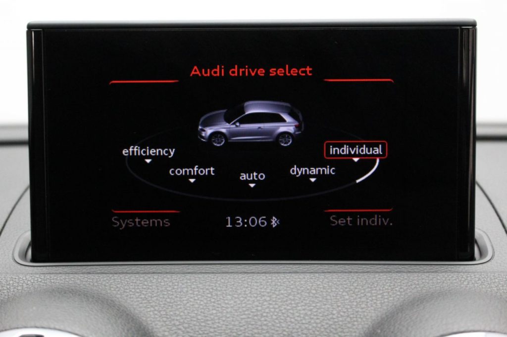 Used_2015_GREY_AUDI_S3_2