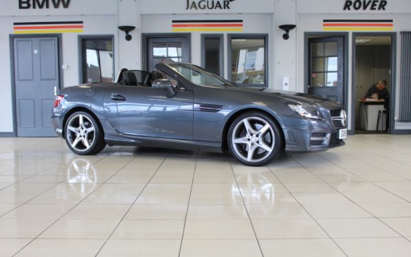 Used 2015 GREY MERCEDES-BENZ SLK Convertible 2.1 SLK250 CDI CARBONLOOK EDITION 2d AUTO 201 BHP (reg. 2015-07-20) for sale in Hazel Grove