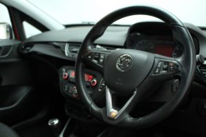 Used_2015_RED_VAUXHALL_CORSA_1