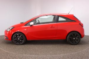 Used_2015_RED_VAUXHALL_CORSA_1