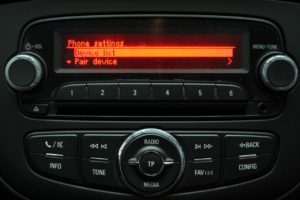 Used_2015_RED_VAUXHALL_CORSA_1