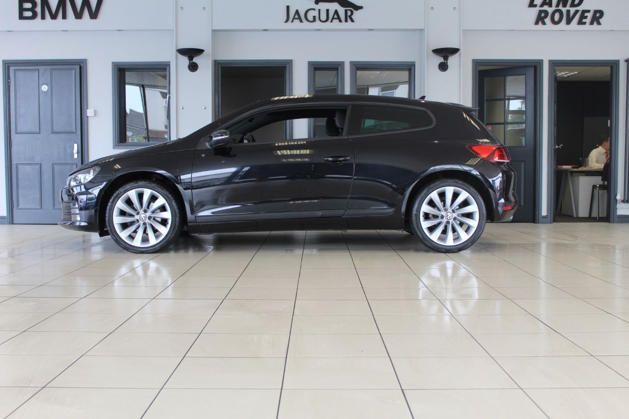 Volkswagen scirocco black