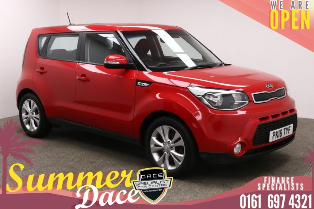 Used 2016 RED KIA SOUL Hatchback 1.6 CONNECT 5d 130 BHP (reg. 2016-03-30) for sale in Manchester