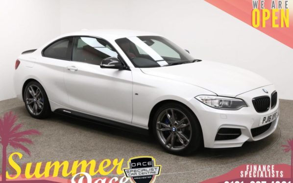 Used 2016 WHITE BMW M235I Coupe 3.0 M235I 2d AUTO 322 BHP (reg. 2016-05-13) for sale in Manchester