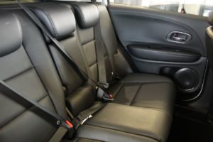 Used_2016_WHITE_HONDA_HR-V_1