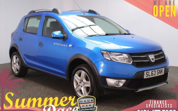 Used 2013 BLUE DACIA SANDERO STEPWAY Hatchback 0.9 LAUREATE TCE 5d 90 BHP (reg. 2013-11-07) for sale in Stockport