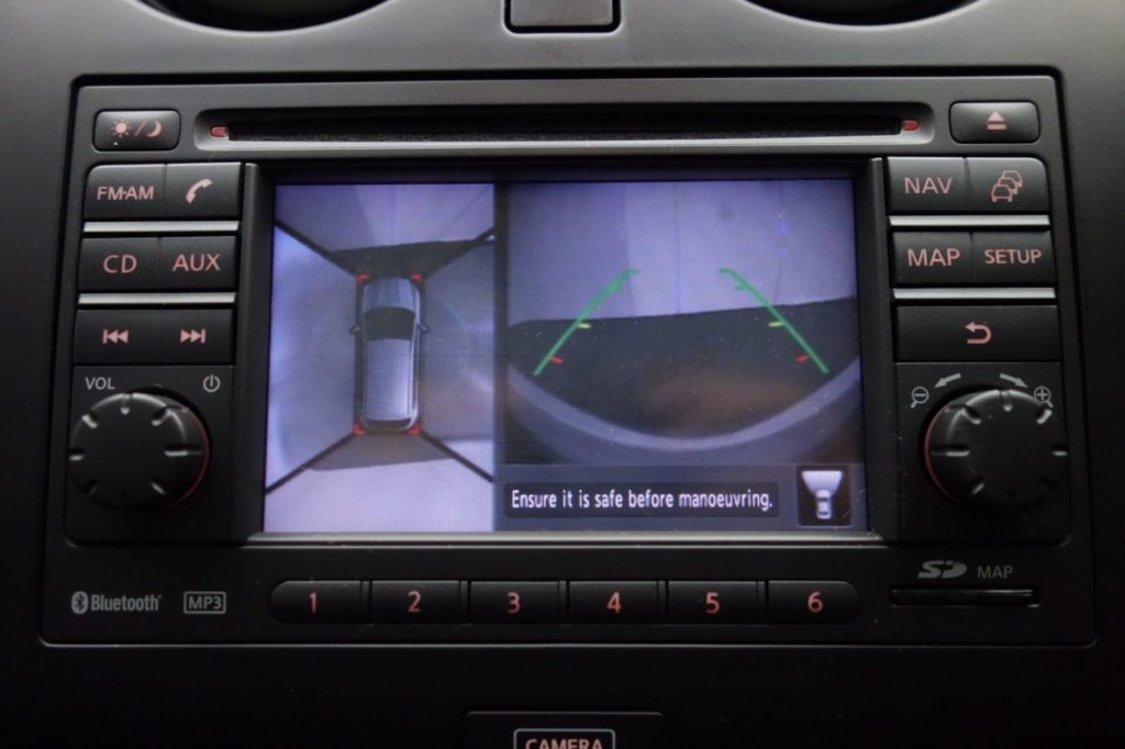 Used_2013_RED_NISSAN_QASHQAI2_1