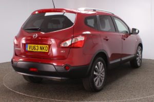 Used_2013_RED_NISSAN_QASHQAI2_1