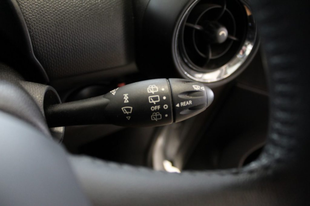 Used_2013_SILVER_MINI_COUNTRYMAN_1