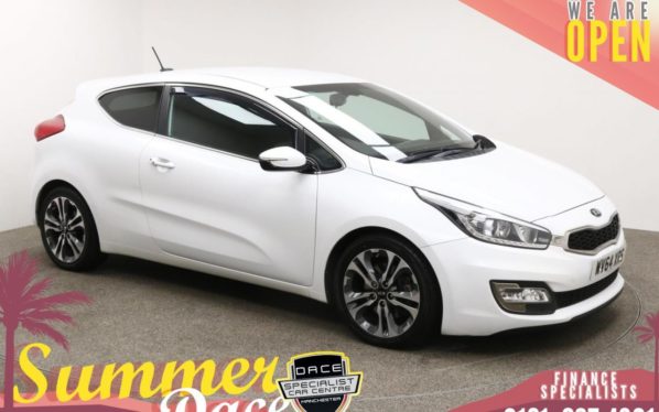 Used 2014 WHITE KIA PRO CEED Hatchback 1.6 CRDI SE ECODYNAMICS 3d 126 BHP (reg. 2014-09-22) for sale in Manchester