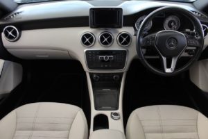 Used_2014_WHITE_MERCEDES-BENZ_A-CLASS_2
